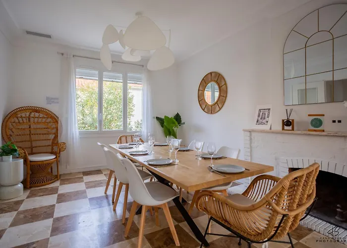 Zen Paradise - Near The Center - Garden