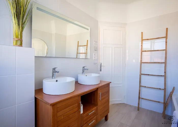 Vakantiehuis Zen Paradise - Near The Center - Garden *