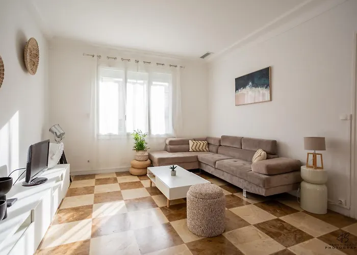 Zen Paradise - Near The Center - Garden