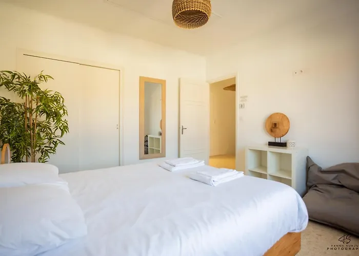 Zen Paradise - Near The Center - Garden *